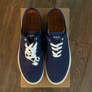 Brand new Sperry sneakers. Size 13